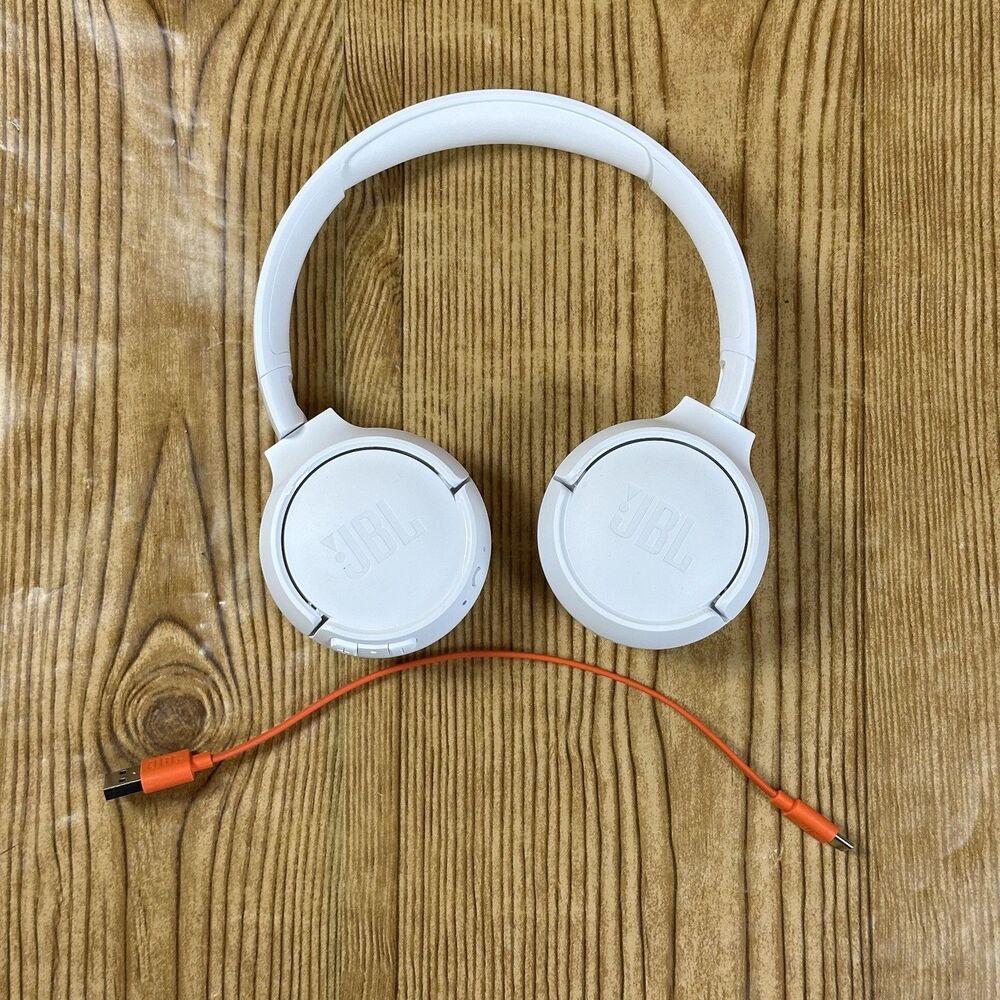 JBL Tune Wireless Bluetooth Headphones White On‎ Ear Tested Working